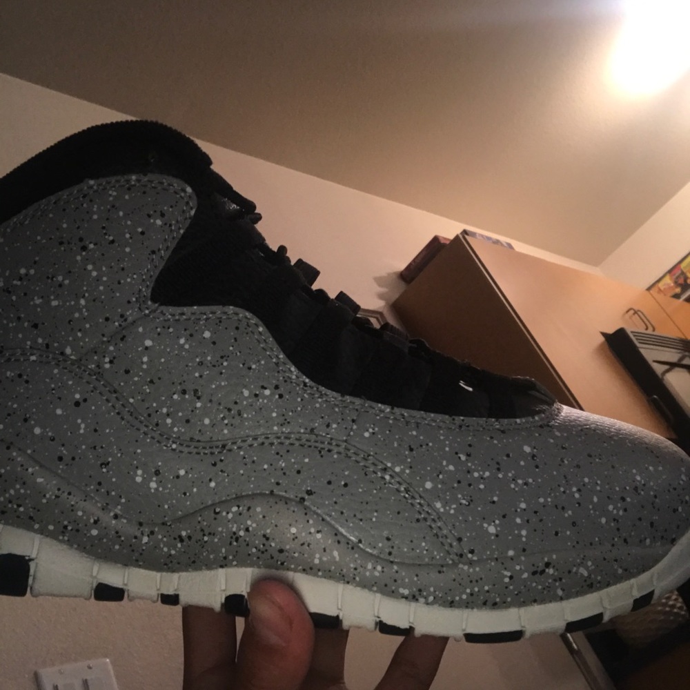Jordan 10 smoke greys - Picture 2 of 6